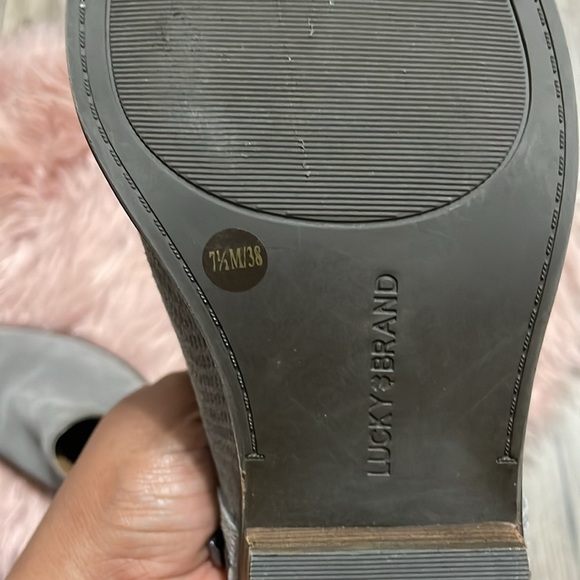 Lucky Brand Gray Suede Ankle Boots Size 7.5 - Picture 12 of 12